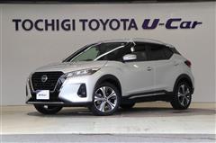 日産 キックス X