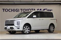 デリカD:5 P 8ニン