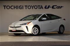 トヨタ プリウス S