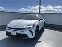 クラウン スポーツ Z