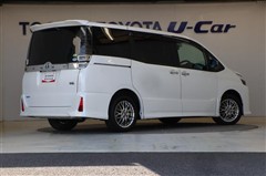 ヴォクシー HV ZS キラメキ3