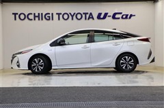 プリウスPHV S セーフティ