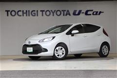 トヨタ アクア X