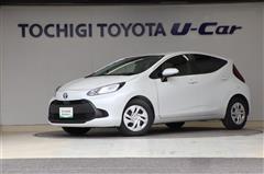 トヨタ アクア X