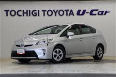 トヨタ プリウス S