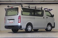 ハイエースバン デラックス