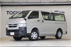 トヨタ ハイエースバンDXディーゼル4WD