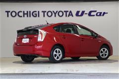 プリウス S