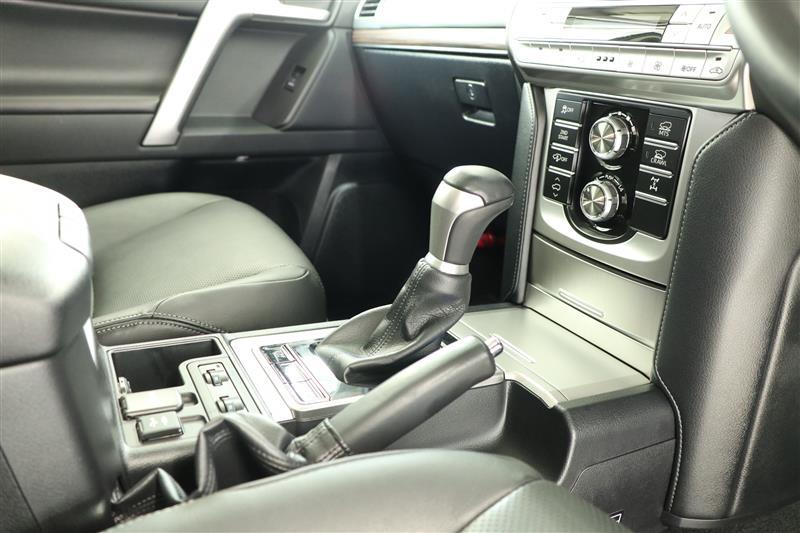 ランドクルーザープラド TZ-G（032019649580）の中古車 | トヨタ認定