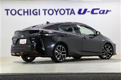 プリウスPHV S GRスポーツ