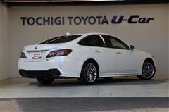 クラウン ハイブリッド 2.5 RS