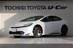 トヨタ　プリウス Z