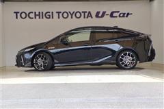 プリウスPHV SナビGRスポーツ