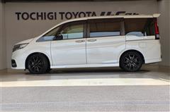ステップワゴン Modulo X