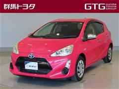 トヨタ　アクア S