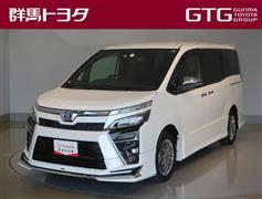 トヨタ　ヴォクシー HEV ZS キラメキ3