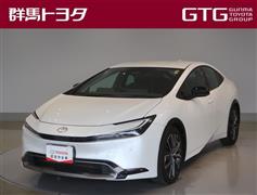トヨタ　プリウス Z