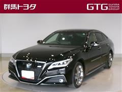 クラウン ハイブリッド RS