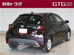 ヤリス ハイブリッド X