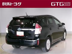 プリウスアルファ S