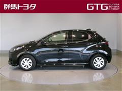 ヤリス ハイブリッド X