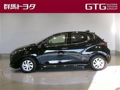 ヤリス ハイブリッド X