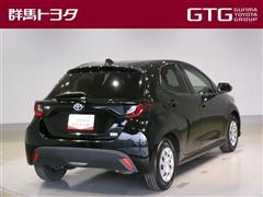 ヤリス ハイブリッド X