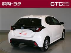 ヤリス ハイブリッド X