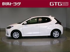 ヤリス ハイブリッド X