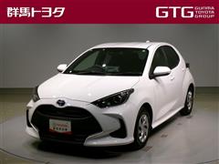 ヤリス ハイブリッド X