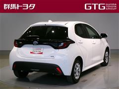 ヤリス ハイブリッド X