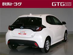 ヤリス ハイブリッド X