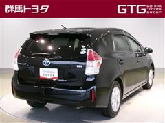 プリウスアルファ S