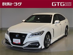 クラウン ハイブリッド RS