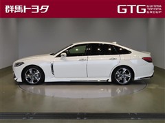 クラウン ハイブリッド RS