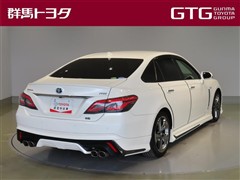 クラウン ハイブリッド RS