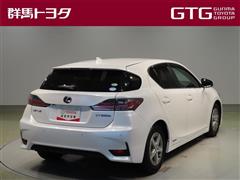 CT200h ヒョウジュンシャ