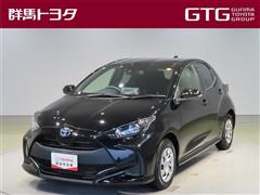 トヨタ　ヤリス ハイブリッド X