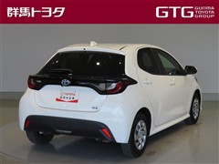 ヤリス ハイブリッド X