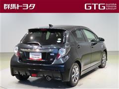 ヴィッツ HV GR スポーツ