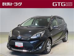 トヨタ　アクア S スタイルブラック