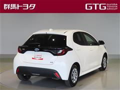 ヤリス ハイブリッド X