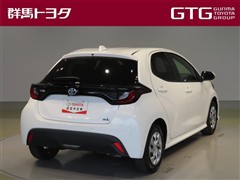 ヤリス ハイブリッド X