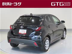 ヤリス X