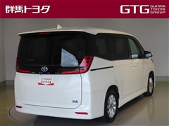ノア ハイブリッド Z