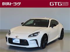 トヨタ GR86 RZ