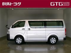 ハイエースバン DX