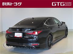 ES300h Fスポーツ