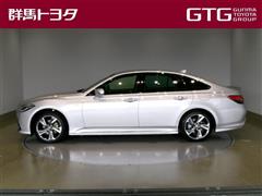 クラウンHEV RSアドバンス 4