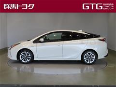 プリウス A プレミアムツーリング